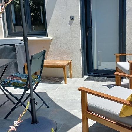 Charmant Logement Avec Terrasse Salinelles Экстерьер фото