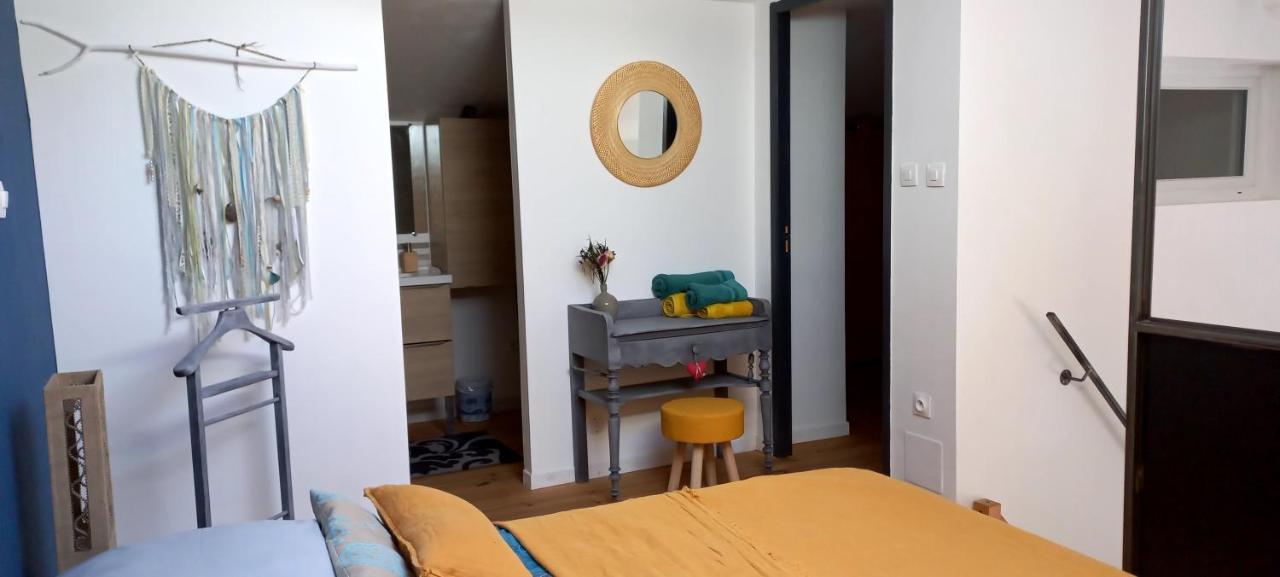 Charmant Logement Avec Terrasse Salinelles Экстерьер фото